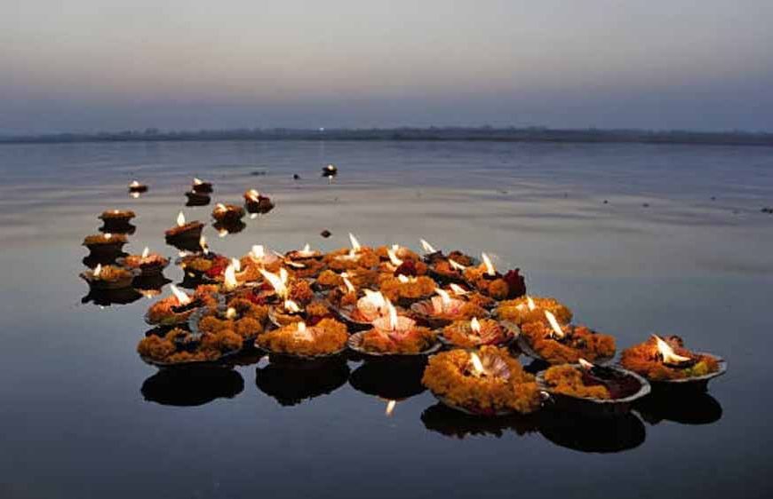 मई महीने की शुरुआत और अंत दोनों पूर्णिमा से, बना दुर्लभ धार्मिक संयोग