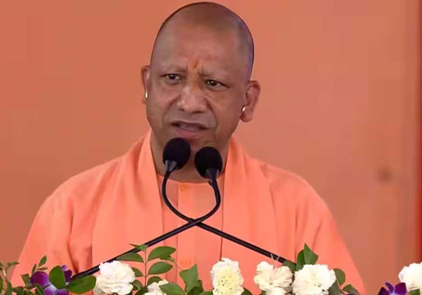 लखनऊ में श्रमवीर गौरव समारोह 2026 का शुभारंभ, CM योगी ने श्रमिकों को सम्मानित किया