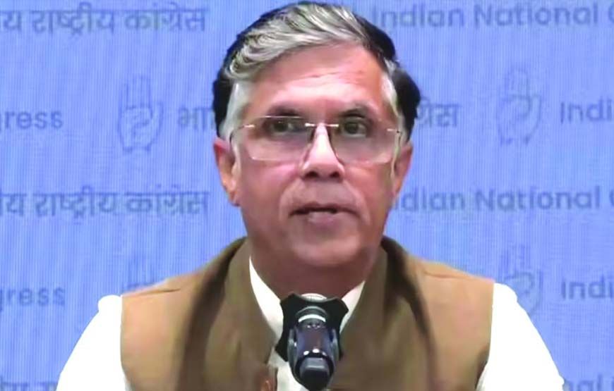 पवन खेड़ा को सुप्रीम कोर्ट से अग्रिम जमानत, लेकिन पुलिस बुलावे पर थाने में पेश होना होगा