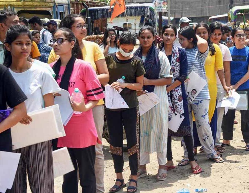 गढ़वा में NEET 2026 परीक्षा को लेकर लागू की निषेधाज्ञा, प्रशासन अलर्ट मोड पर