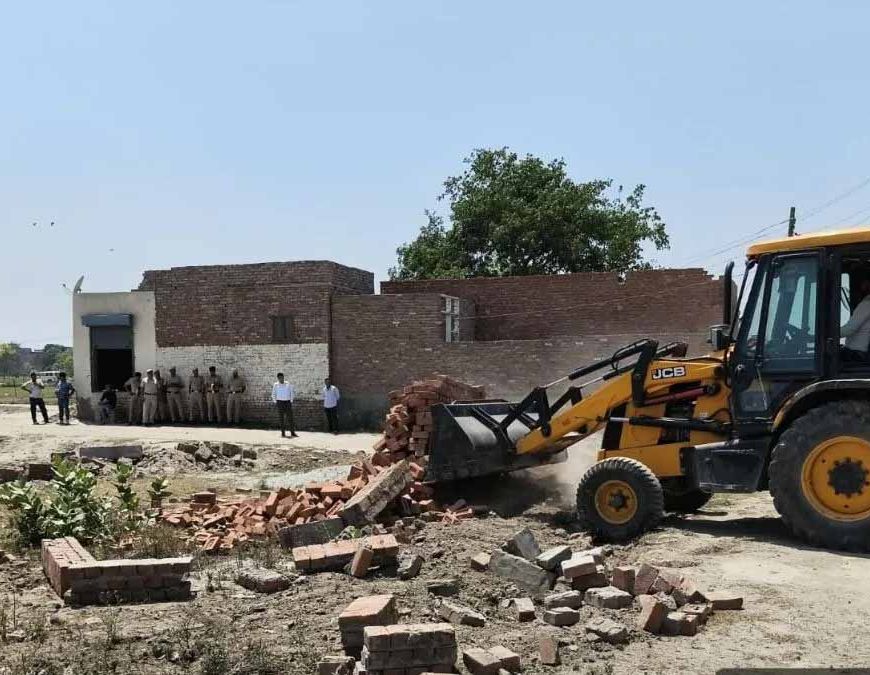 पानीपत में अवैध कॉलोनियों पर बड़ी कार्रवाई, 29 सड़कें और 18 प्लॉट की नींव ध्वस्त