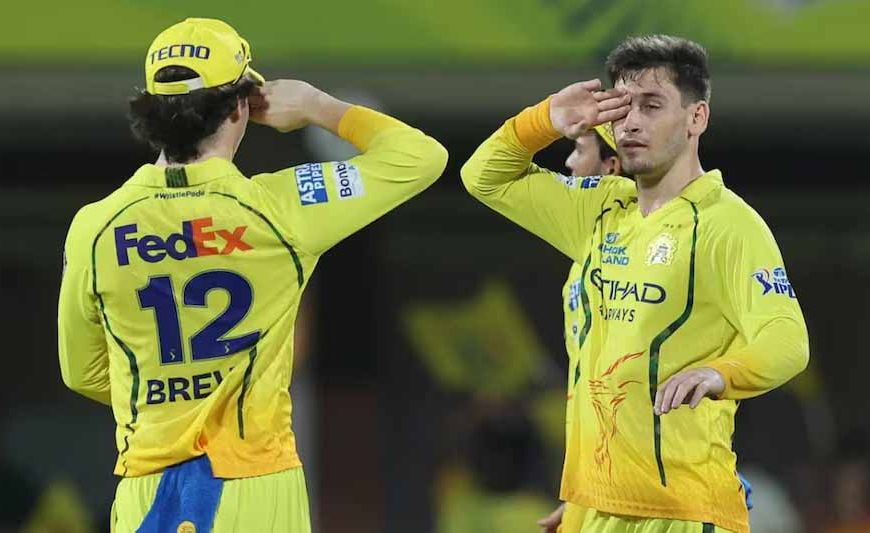 CSK vs MI: गायकवाड़ का जलवा, चेन्नई ने मुंबई को 8 विकेट से रौंदा