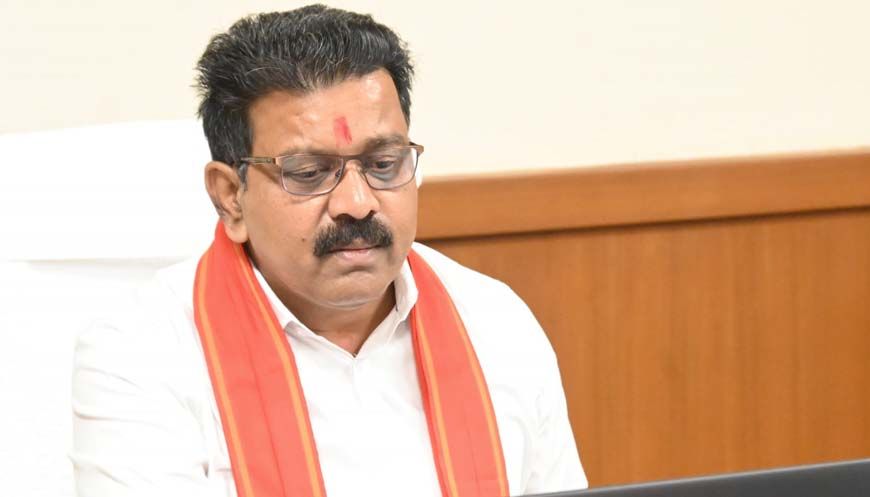 रायपुर : उप मुख्यमंत्री विजय शर्मा ने की सुशासन तिहार की तैयारियों की समीक्षा