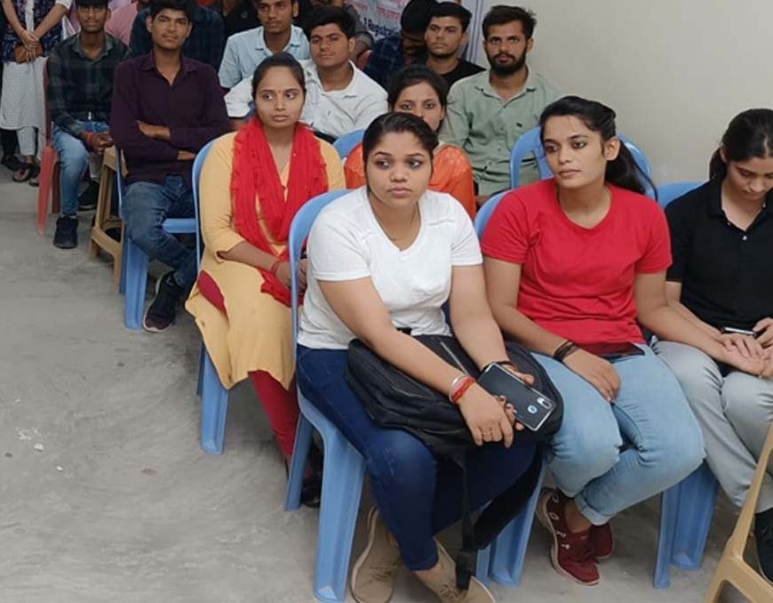 छतरपुर के 289 युवाओं को बड़ी कंपनियों में मौका, सागर संभाग में इंटर्नशिप का बढ़ता ट्रेंड