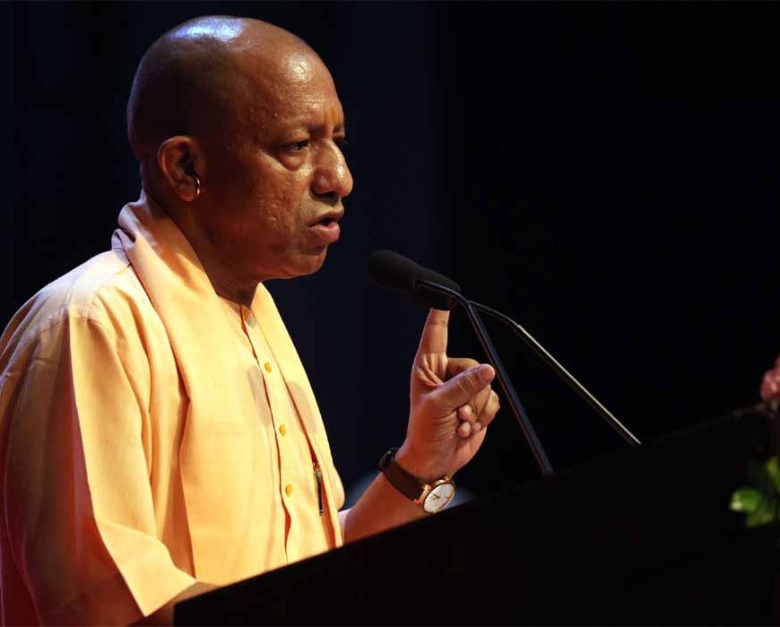 योगी सरकार के 12 मेगा स्किल हब और 63 जिला केंद्र बनेंगे विकास की धुरी