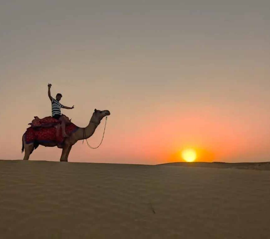 जैसलमेर में पहली समर फ्लाइट शुरू, पर्यटकों और कारोबार को नई उड़ान