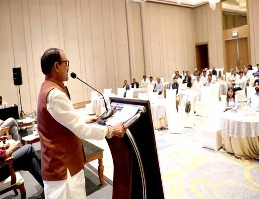 मुख्यमंत्री डॉ. यादव की मंशा अनुसार पूरी ऊर्जा के साथ करें कार्य : मंत्री  शुक्ला