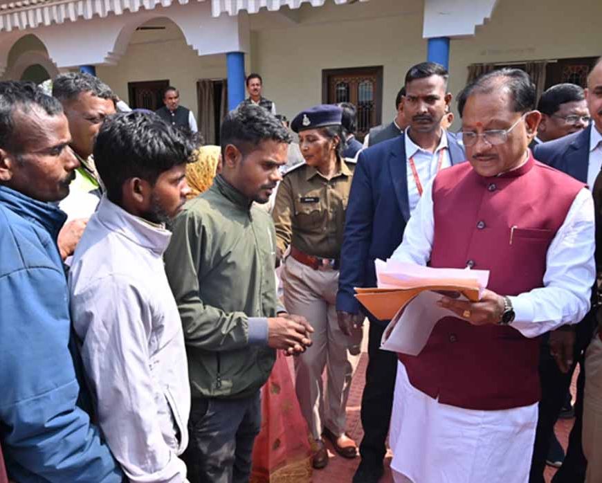 सुखबासुपारा में नलकूप से मिली राहत: पेयजल संकट खत्म, ग्रामीणों ने मुख्यमंत्री का जताया आभार