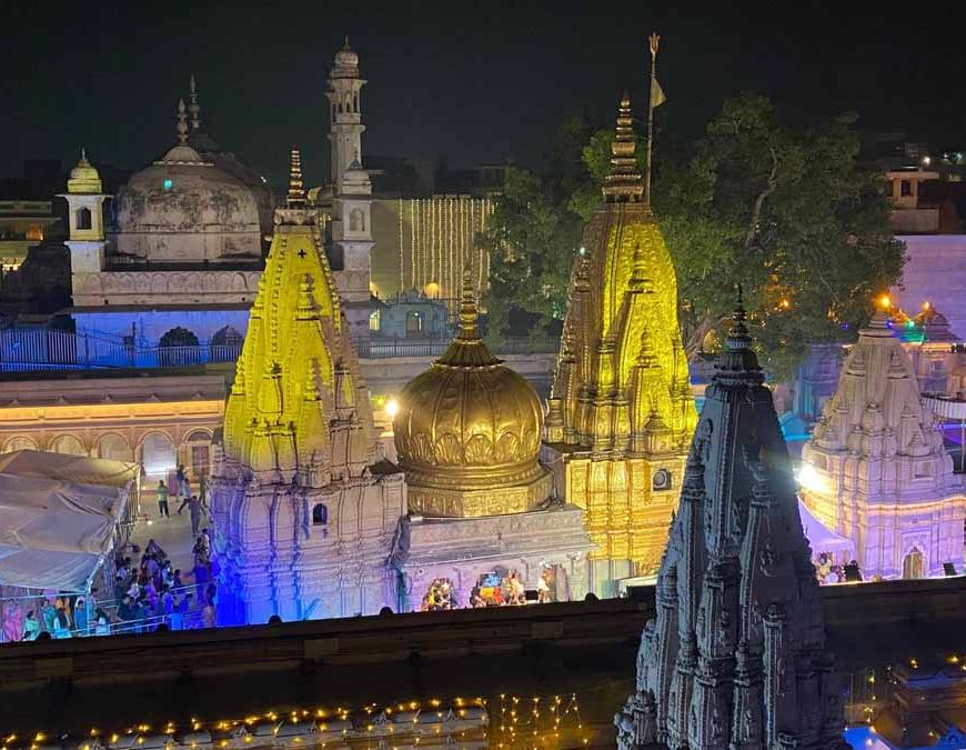 काशी में आस्था का रिकॉर्ड सैलाब, मार्च में 65 लाख श्रद्धालुओं ने किए दर्शन
