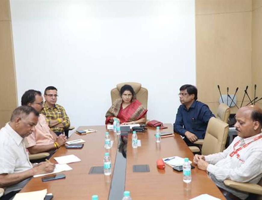 विकास कार्यों में लेटलतीफी बर्दाश्त नहीं, गुणवत्ता के साथ समय-सीमा में पूरे हों कार्य: राज्यमंत्री गौर