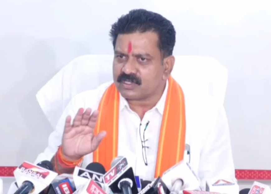 बांग्लादेशी घुसपैठ पर सख्ती की तैयारी, डिप्टी CM विजय शर्मा बोले- रोकने के होंगे पुख्ता इंतजाम