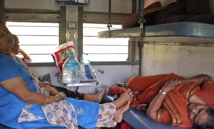 IRCTC ने बताया तरीका: ट्रेन में लोअर बर्थ कैसे पाएं