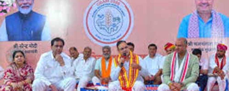 प्रतापगढ़ में मुख्यमंत्री भजनलाल शर्मा का रात्रि प्रवास, ग्रामीण चौपाल में किया संवाद