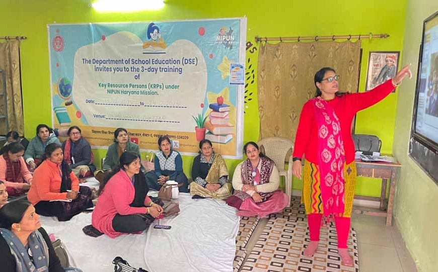 झज्जर के स्कूलों से प्रभावित हुआ विदेशी डेलीगेशन, हरियाणा के निपुण मिशन की जमकर सराहना