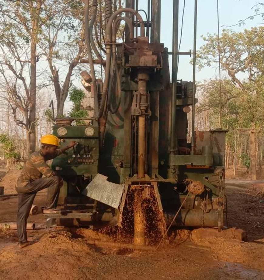 हाड़ी कोरवा बसाहटों में अब नहीं रहेगा पानी का संकट-सुदूर अंचलों में खोदे जाएंगे 113 हैंडपंप और बोरवेल
