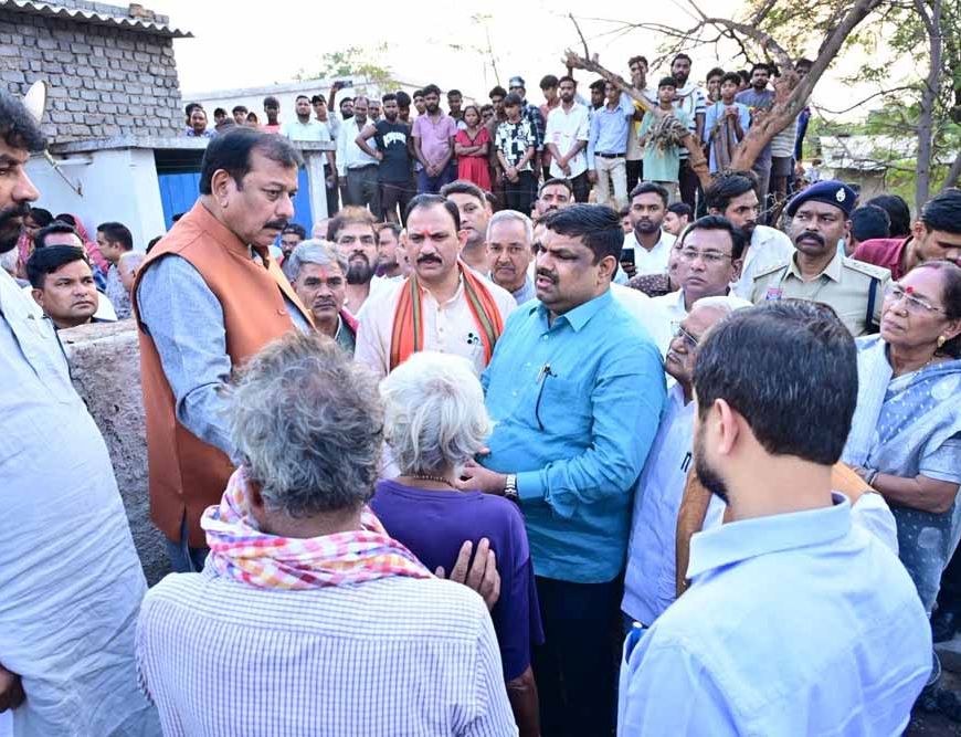 कुम्हारी थाना क्षेत्र अंतर्गत खपरी में गैस सिलेंडर ब्लास्ट की दर्दनाक घटना में एक ही परिवार के चार सदस्यों की मौत