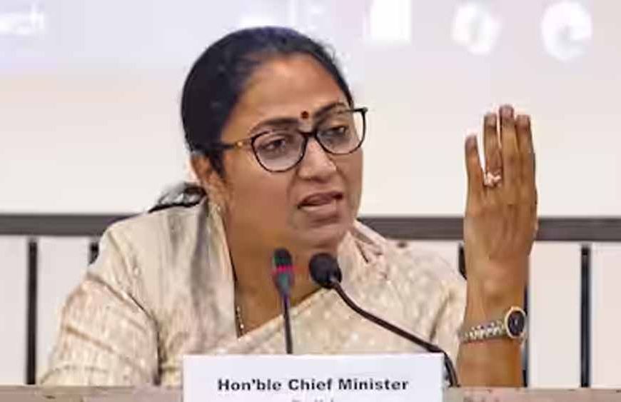 दिल्ली सरकार ने जारी किए 11 सख्त निर्देश,‘नो कार डे’ और इलेक्ट्रिक वाहन को बढ़ावा