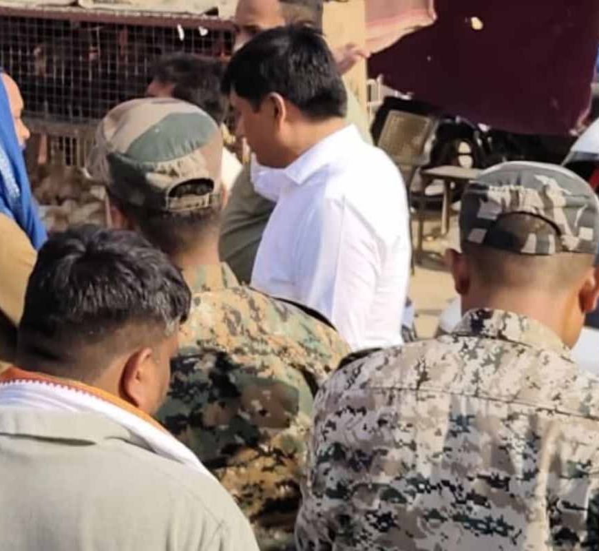 गढ़वा में अवैध मांस दुकानों पर प्रशासन का एक्शन, पांच दुकानदारों को नोटिस