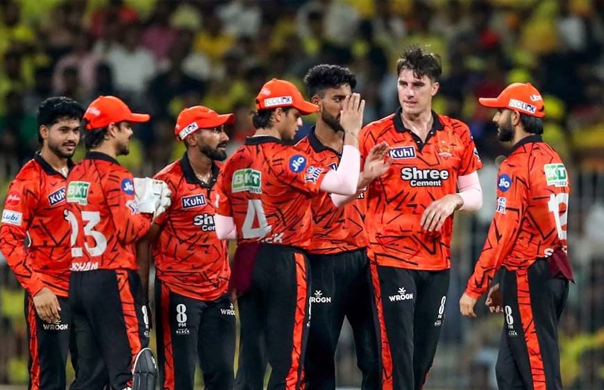 चेन्नई की हार से बदला समीकरण, हैदराबाद प्लेऑफ में और गुजरात की भी हुई एंट्री पक्की