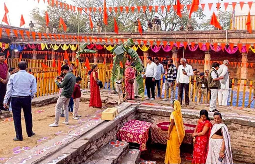 ऐतिहासिक फैसले के बाद भोजशाला में पहली मंगल आरती, दीपों और पटाखों से गूंजेगा परिसर