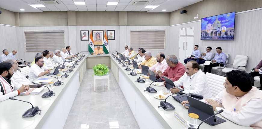 आईजीआरएस बना जनता की आवाज, योगी सरकार में शिकायतों का तेज निस्तारण