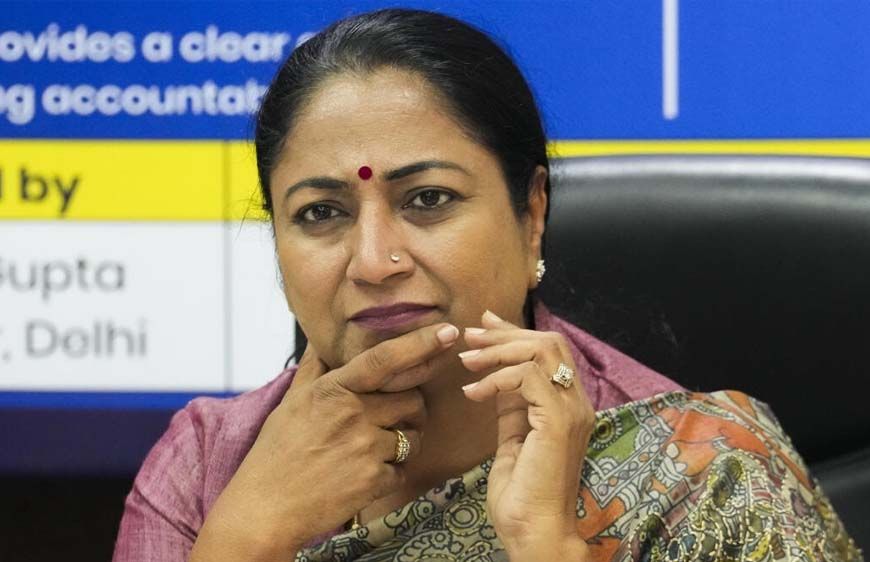 ‘घर के मंदिर’ तक पहुंची BJP? CM रेखा गुप्ता के बयान ने बढ़ाई सियासी हलचल