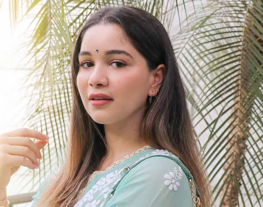 सारा तेंदुलकर का पैपराजी पर गुस्सा, भद्दे कैप्शन को लेकर लगाई फटकार