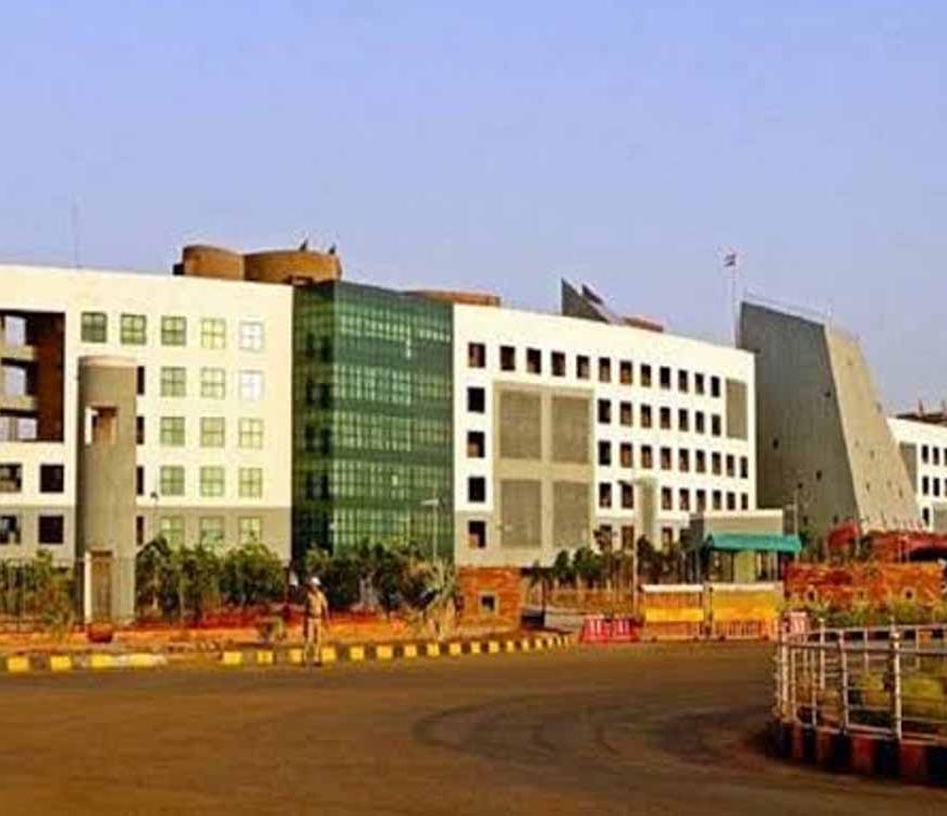 PWD का बड़ा आदेश: SDO से लेकर ENC तक सभी अधिकारियों को मुख्यालय में रहने के निर्देश, ठेकेदारों को हर महीने होगा भुगतान