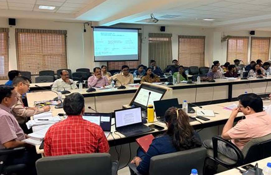 प्रत्येक पात्र बच्चे के लिए तैयार होगा इंडिविजुअल केयर प्लान : आयुक्त सुश्री निवेदिता