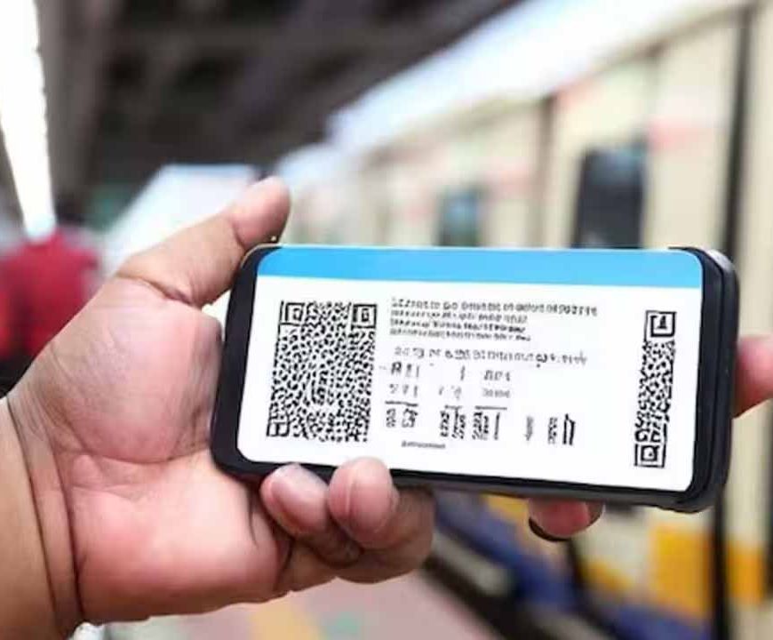 दिल्ली मेट्रो में नई सुविधा: अब व्हाट्सऐप पर मिलेगा QR टिकट, ऐप डाउनलोड की जरूरत खत्म
