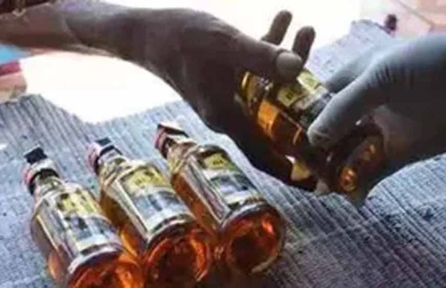 मोतिहारी जहरीली शराब कांड: 14 मद्यनिषेध पुलिसकर्मी निलंबित