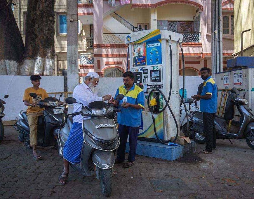 राजस्थान में फिर महंगा हुआ पेट्रोल-डीजल, जयपुर में 10 दिन में तीसरी बढ़ोतरी