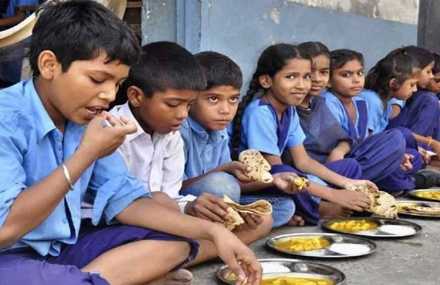 सरकारी स्कूलों में पढ़ाई के साथ लिखी जा रही पोषण, संस्कार और उज्ज्वल भविष्य की नई इबारत