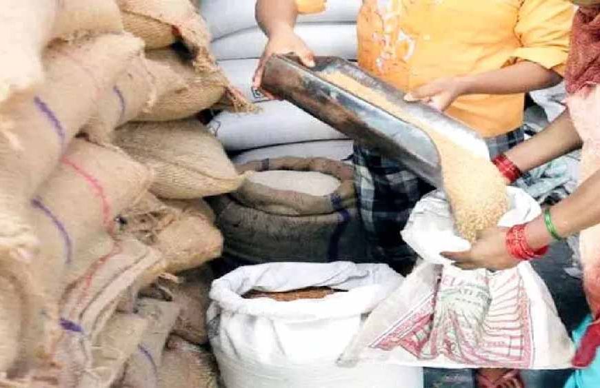 लंबित मामलों पर बड़ा एक्शन, 24 राशन दुकानों के लाइसेंस निरस्त