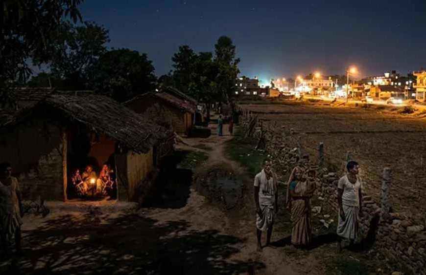 चतरा के सीमावर्ती गांवों में बिजली संकट गहराया, दिनभर में सिर्फ 2-3 घंटे सप्लाई