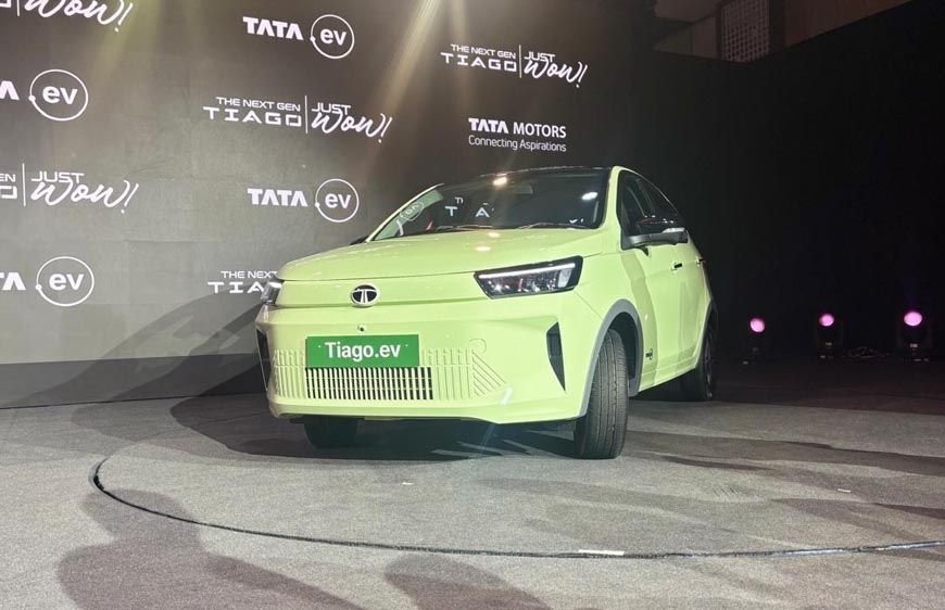 Tata की सबसे सस्ती EV लॉन्च! Tiago EV पर ₹1 लाख तक की कटौती और लाइफटाइम वारंटी