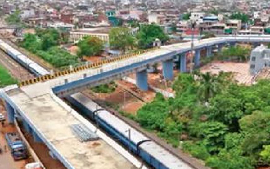 90 डिग्री ओवरब्रिज सुधारने उतरे IIT भुवनेश्वर के एक्सपर्ट, अब बाकी पुलों पर उठे सवाल