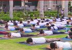 AIIMS में योग दिवस का आयोजन, डॉक्टरों और मरीजों ने मिलकर किया योग