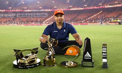 15 साल के वैभव सूर्यवंशी ने IPL 2026 में मचाया तूफान, 776 रन और 72 छक्कों से हिला दिए रिकॉर्ड बुक्स