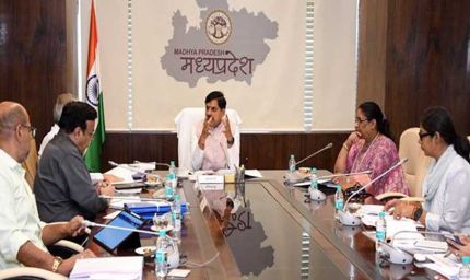 महिलाओं और बच्चों के कल्याण के लिए बेहतर कार्य करने वालों को प्रोत्साहन और लापरवाही बरतने वालों पर कड़ी कार्रवाई करें : मुख्यमंत्री डॉ. यादव