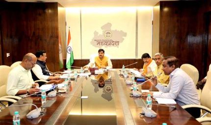 मेट्रो रेल यात्रियों की संख्या बढ़ाने के लिए पर्यटन विभाग का लें सहयोग : मुख्यमंत्री डॉ. यादव