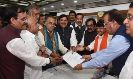 MP राज्यसभा चुनाव: भाजपा उम्मीदवार तरुण चुघ और रजनीश अग्रवाल ने भरा नामांकन, CM मोहन यादव रहे मौजूद