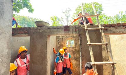 जब बंदूक छूटी, तो हाथों में आया सुनहरा भविष्य :  सुकमा में आत्मसमर्पित युवाओं की जिंदगी लिख रही विकास की नई कहानी