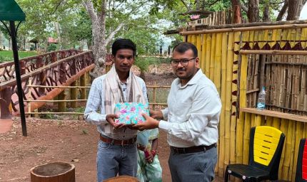 सुकमा के आदिवासी किसान के बेटे बारसे रोशन ने JEE एडवांस में गाड़े झंडे