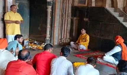 भोजशाला पहुंचे विधायक रामेश्वर शर्मा, बोले- मुस्लिम समाज सत्य स्वीकार कर धरोहर हिंदुओं को सौंपे