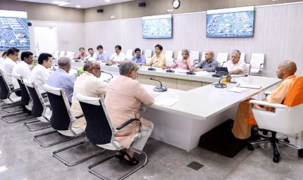 सिपाही भर्ती परीक्षा के दूसरे दिन 7.32 लाख अभ्यर्थी हुए शामिल, नकल और फर्जीवाड़े पर योगी सरकार का सख्त शिकंजा