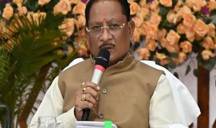 CM साय की फटकार के बाद बड़ा एक्शन, एमसीबी के DEO मिरे को पद से हटाया गया