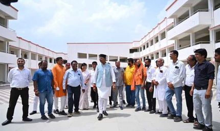 प्रधानमंत्री मोदी के 12 वर्ष पूर्ण होने पर मंत्री  सारंग ने नरेला शासकीय महाविद्यालय में विद्यार्थियों से किया संवाद