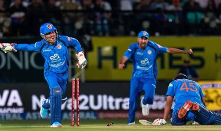 धर्मशाला वनडे में भारत की जीत, रोहित के रनआउट पर गिल का मजेदार रिएक्शन वायरल