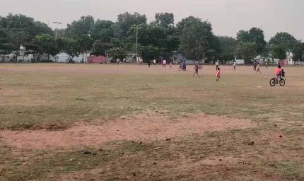 दुर्ग में बहुद्देशीय स्टेडियम निर्माण का रास्ता साफ, अधिकारियों ने किया भूमि सीमांकन